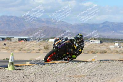 media/Feb-04-2024-SoCal Trackdays (Sun) [[91d6515b1d]]/7-Turn 9 Inside (1140am)/